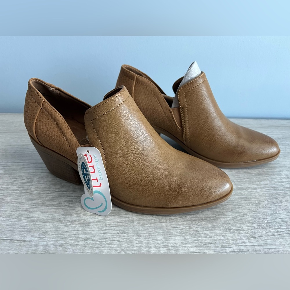 Baretraps Women's Slaine Shooties Size 6